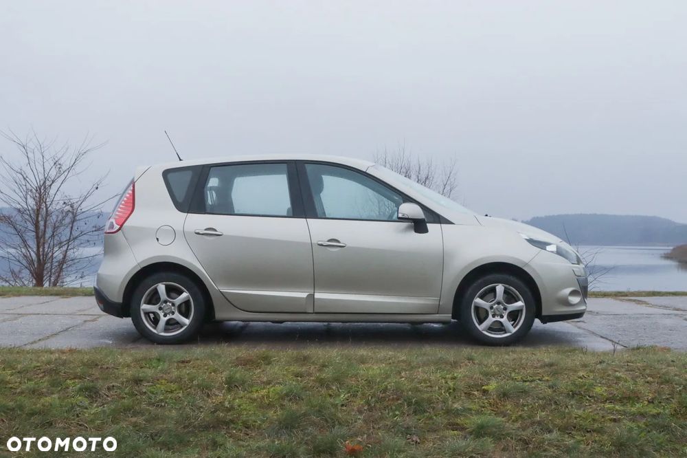 Renault Scenic - 5