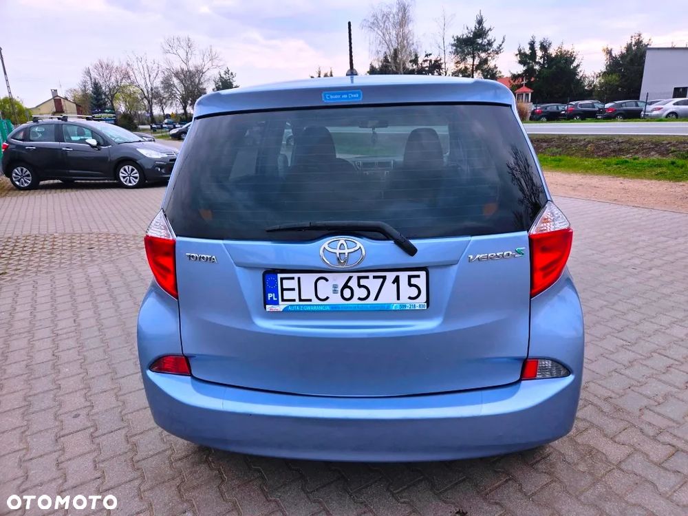 Toyota Verso S 1.33 Premium - 12
