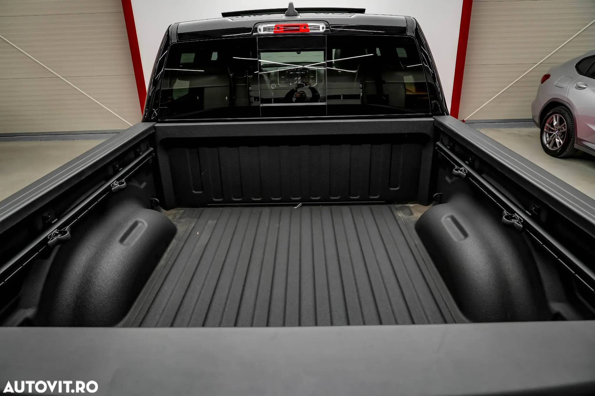 Dodge RAM - 10
