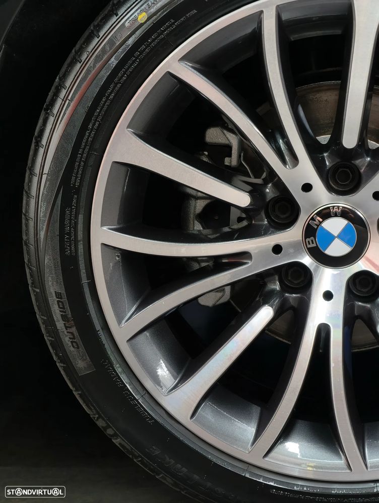 BMW 318 d Aut. Sport Line - 13