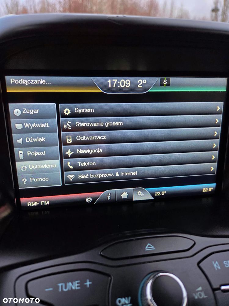 Ford Kuga 2.0 TDCi 2x4 Titanium - 22