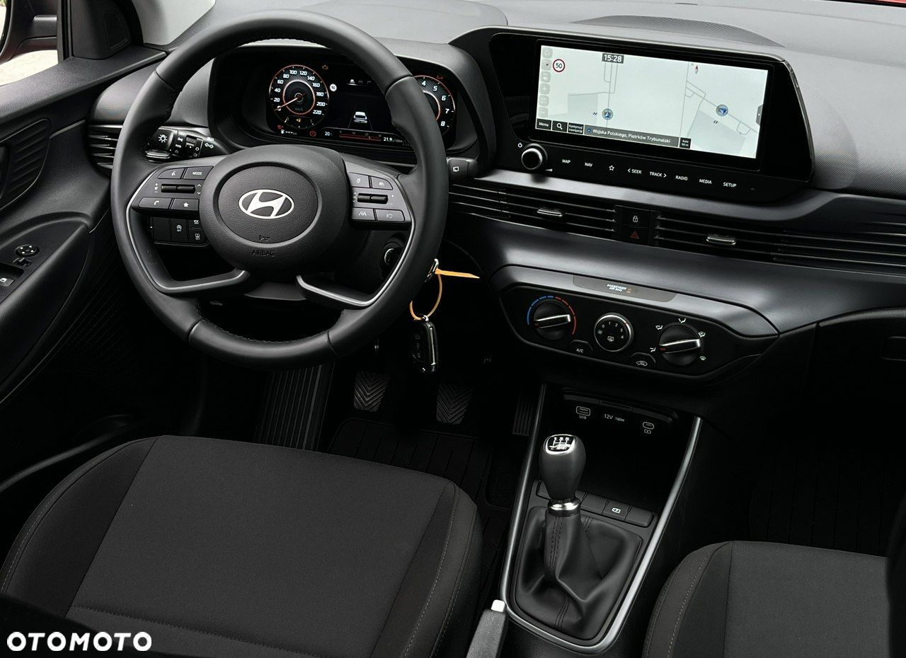 Hyundai i20 - 19