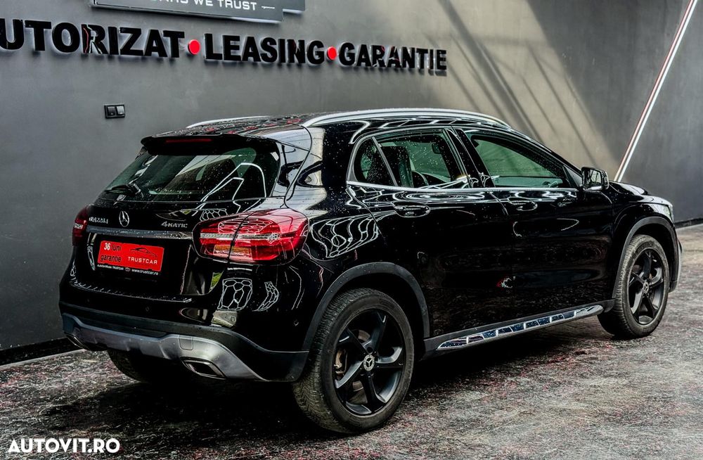 Mercedes-Benz GLA 220 d 7G-DCT AMG Line - 13