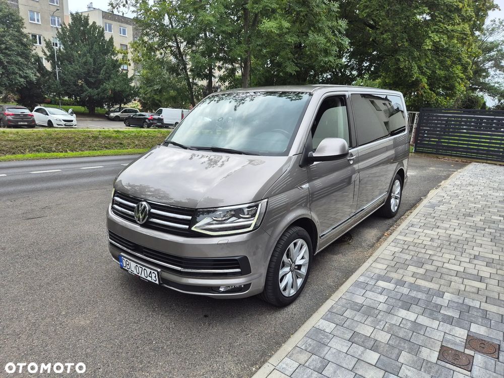 Volkswagen Multivan - 1