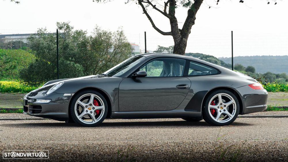 Porsche 911 (997) Carrera S - 2