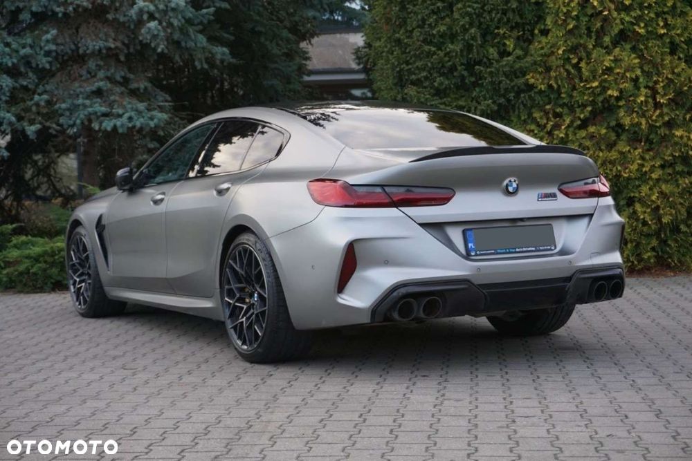 BMW M8 Competition - 4