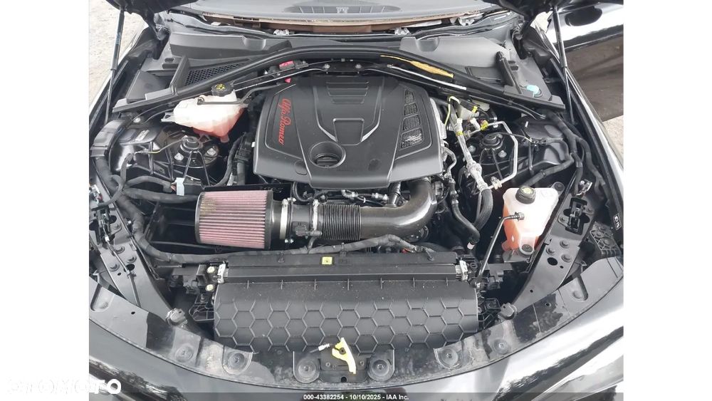 Alfa Romeo Giulia - 14