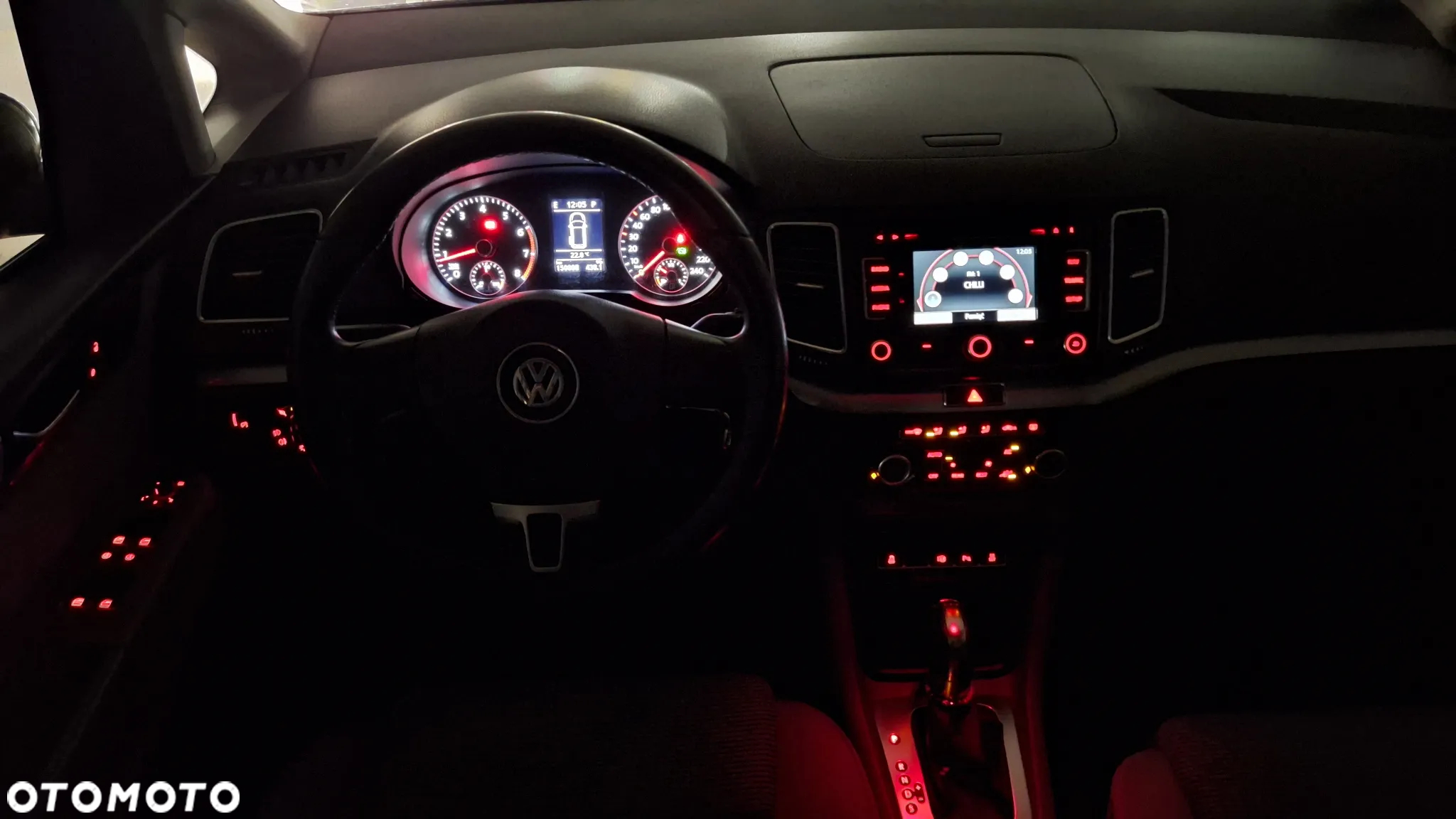 Volkswagen Sharan 2.0 TSI Comfortline DSG - 6