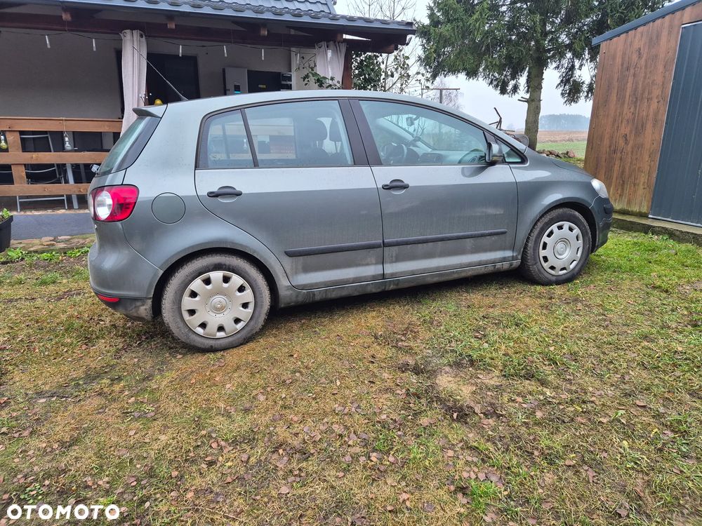 Volkswagen Golf Plus - 4