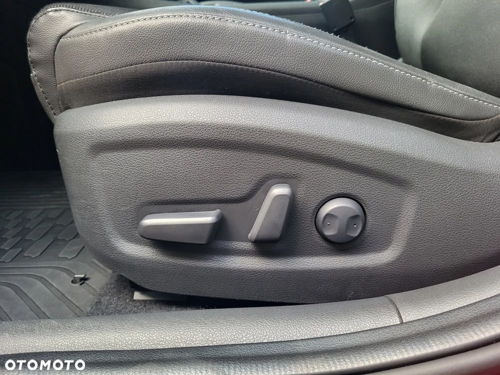 Hyundai i30 1.4 T-GDI DCT Premium - 15