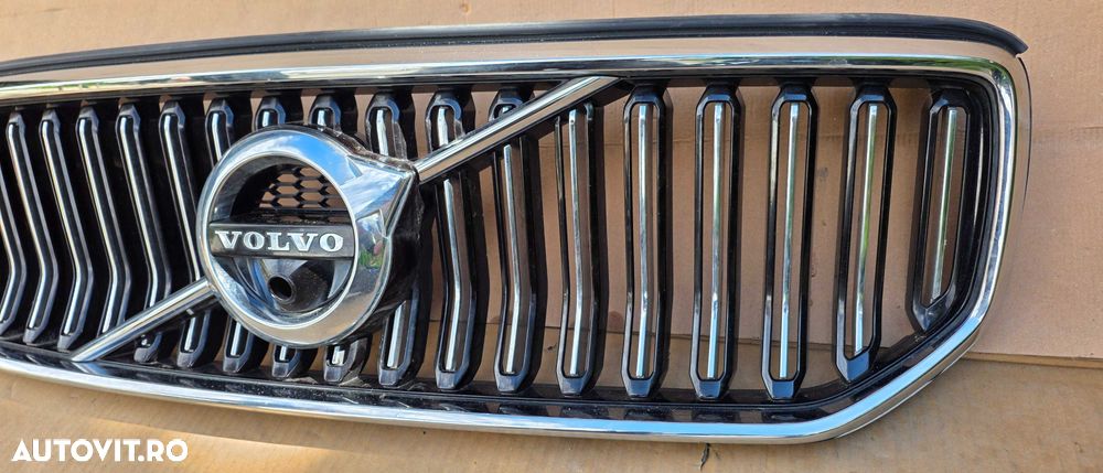 Grila radiator cu camera Volvo Xc40 2019 / 2020 / 2021 2022 - 3