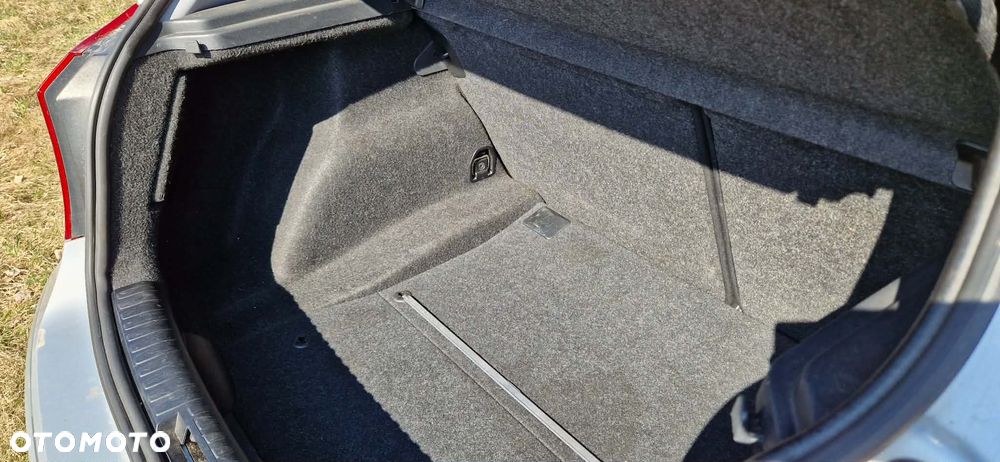 BMW Seria 1 116i - 11