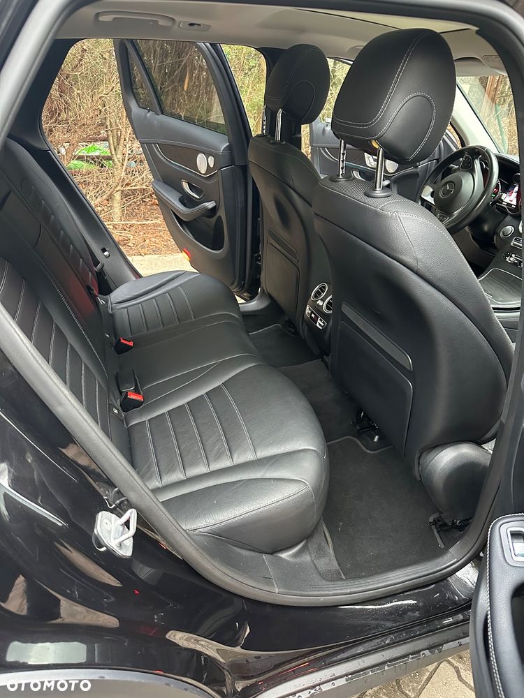 Mercedes-Benz GLC - 11