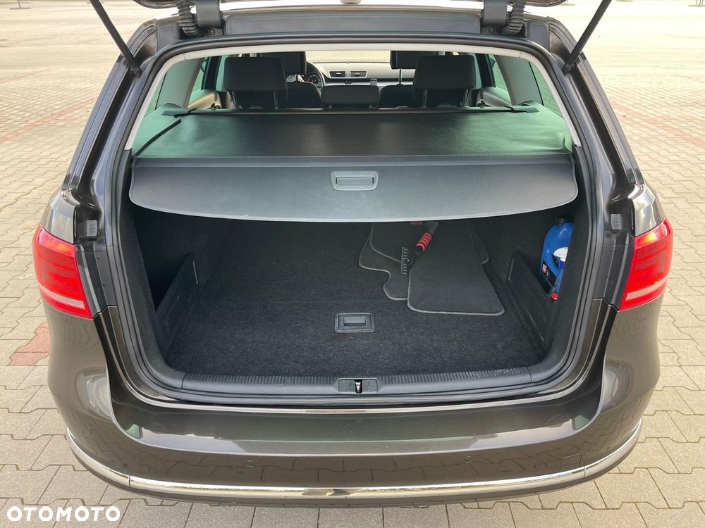 Volkswagen Passat 2.0 TDI Comfortline - 7