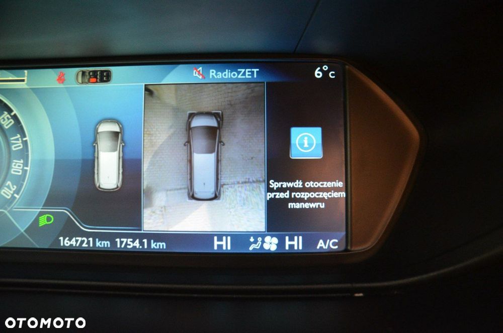 Citroën C4 Grand Picasso BlueHDi 150 Exclusive - 24