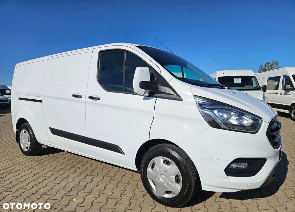 Ford Transit - 1