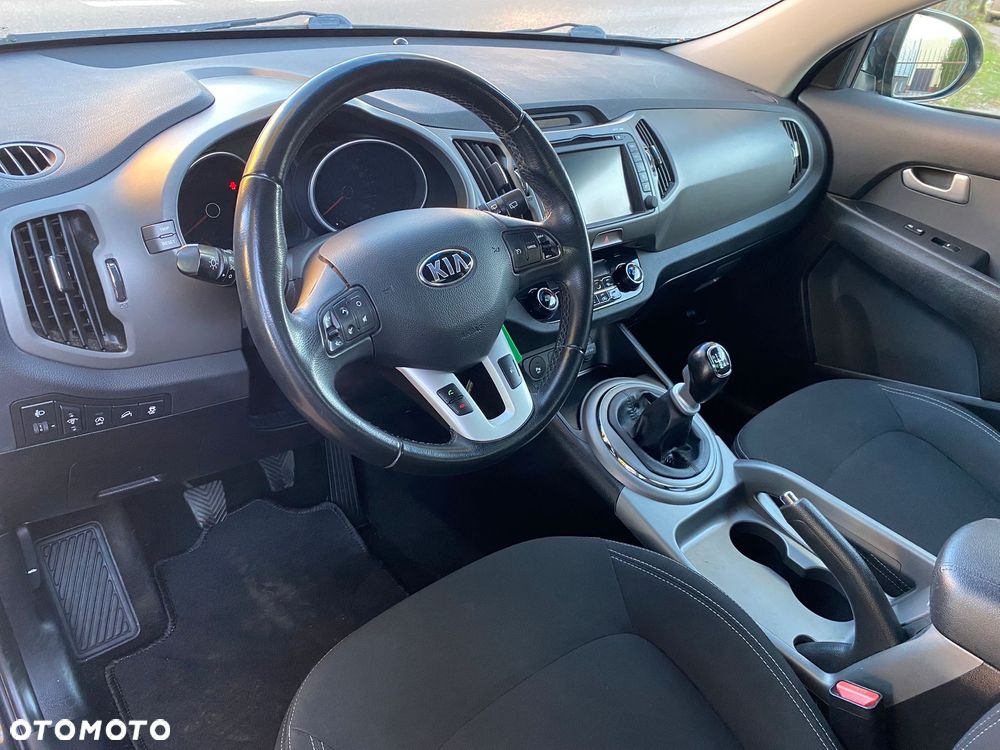 Kia Sportage 1.6 GDI 2WD Dream-Team Edition - 10