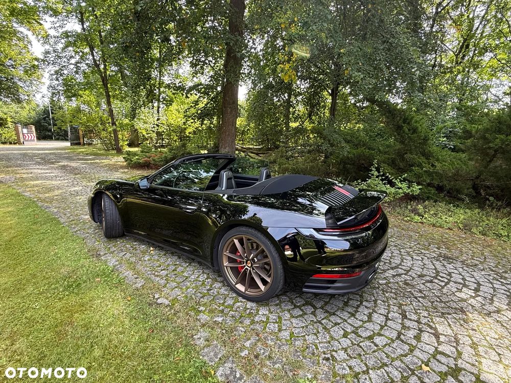 Porsche 911 Carrera 4S PDK - 16