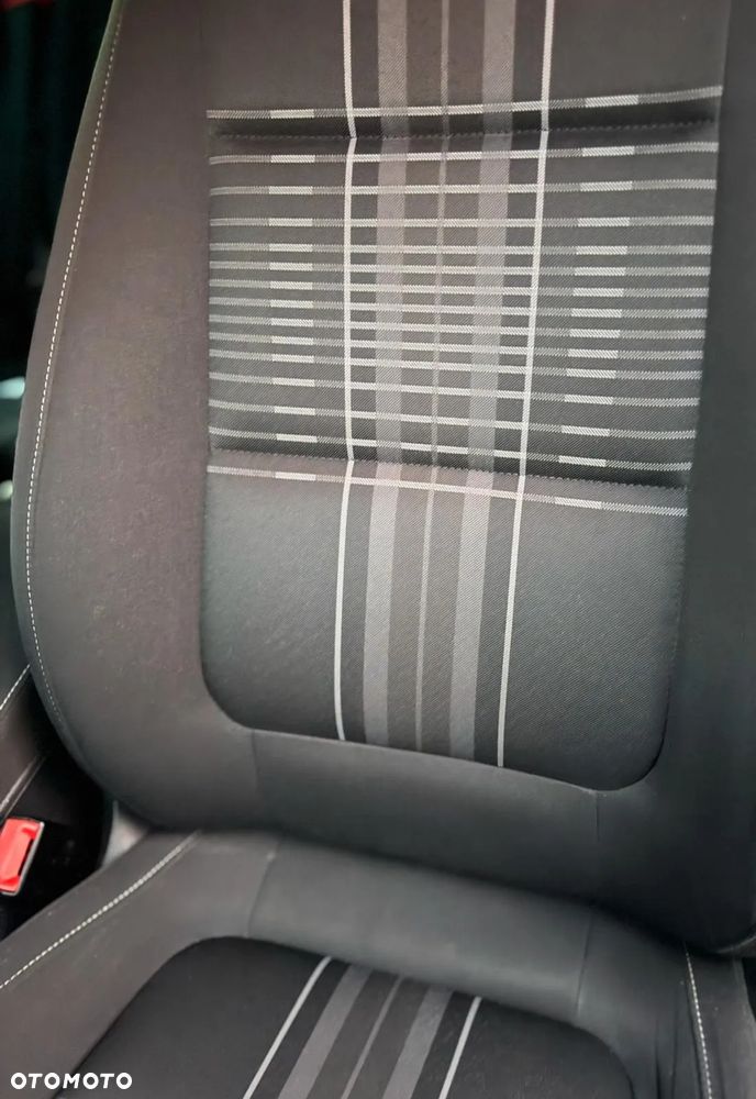 Volkswagen Tiguan - 7