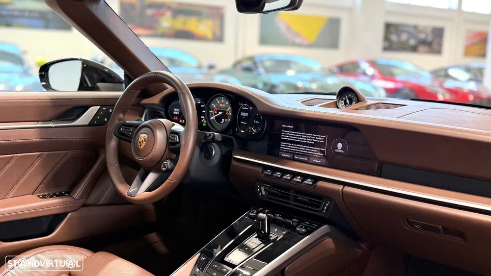 Porsche 911 (992) Turbo S PDK - 22