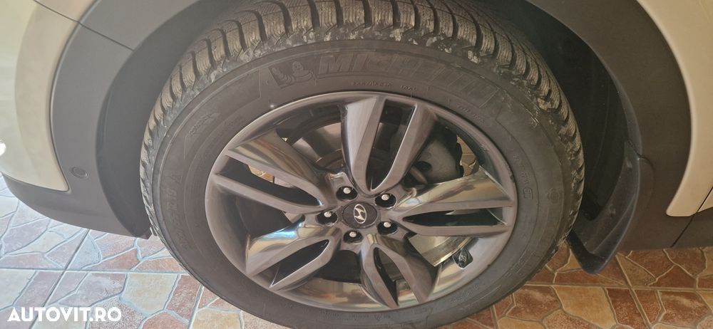 Hyundai Santa Fe - 16