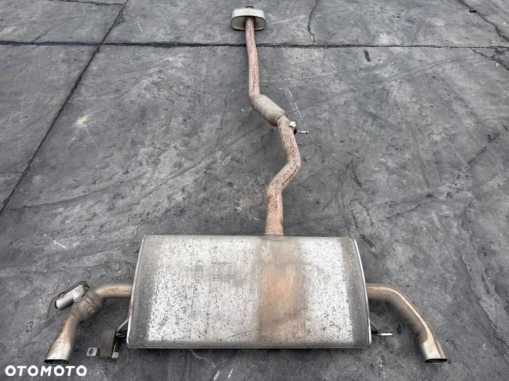 WYDECH TŁUMIK KOMPLET VOLVO XC60 II 2.0 D 82617365 82421354 - 1