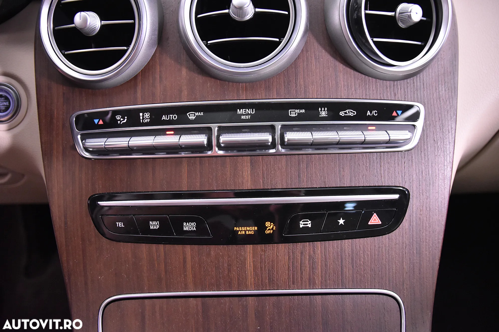 Mercedes-Benz GLC 300 e 4MATIC - 18