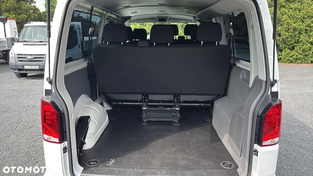 Volkswagen Transporter - 8