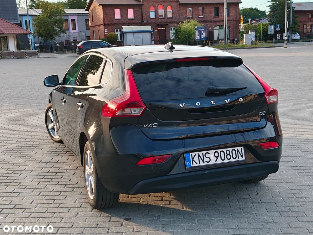 Volvo V40 D2 Momentum - 10