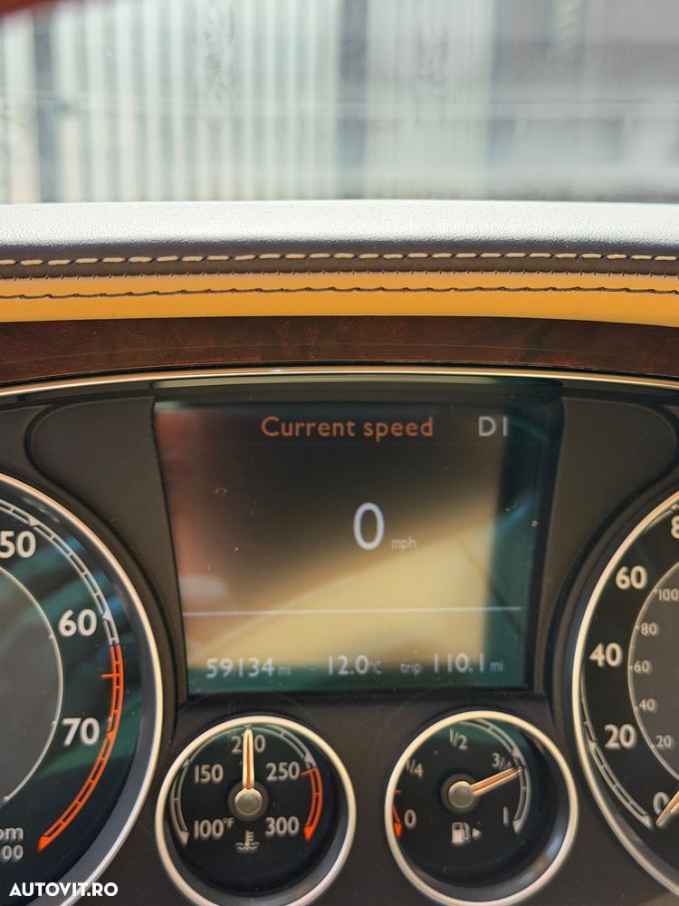 Bentley Continental GT V8 Convertible - 7