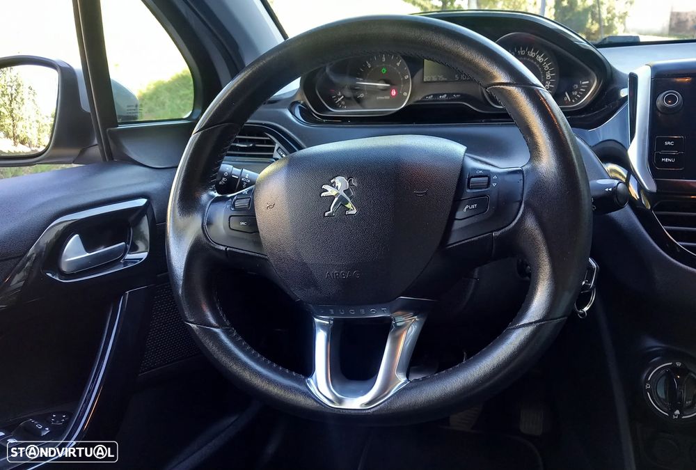 Peugeot 208 1.6 BlueHDi Style - 9