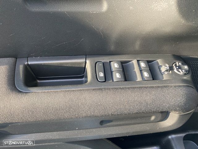 Citroën C3 Aircross PureTech 130 Stop & Start EAT6 OPF SHINE - 25