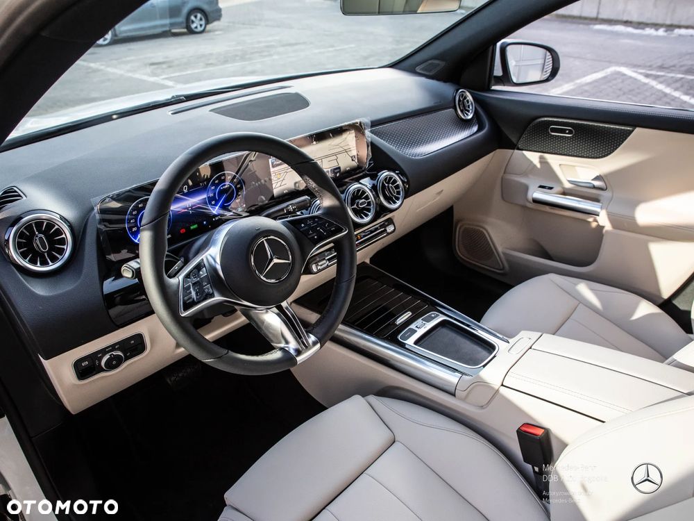 Mercedes-Benz EQA 250+ 70.5kWh Progressive - 7