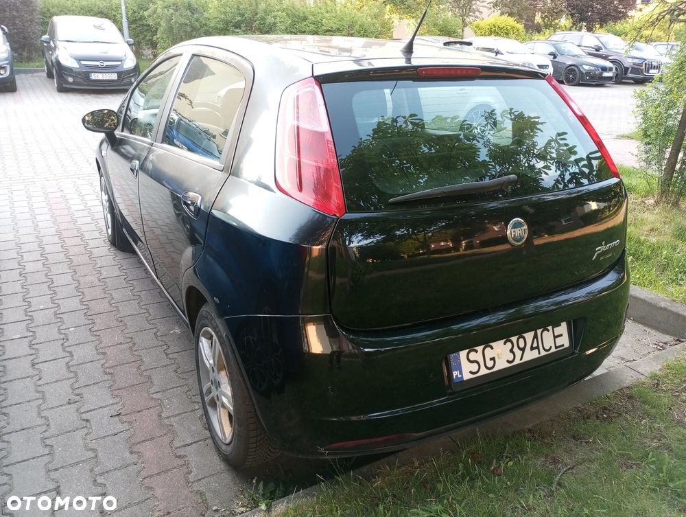 Fiat Grande Punto - 4