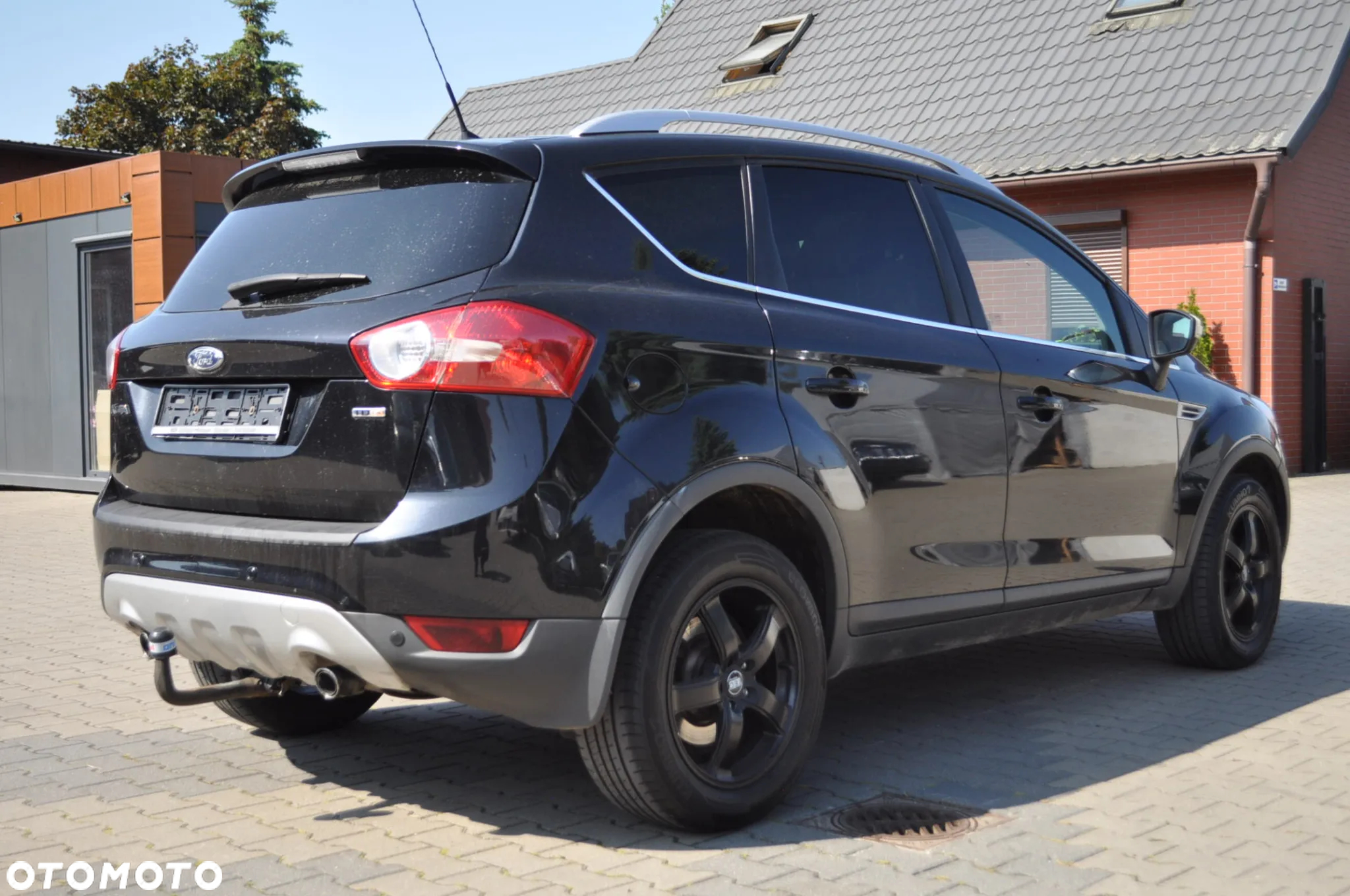 Ford Kuga 2.0 TDCi 4x4 Titanium - 25