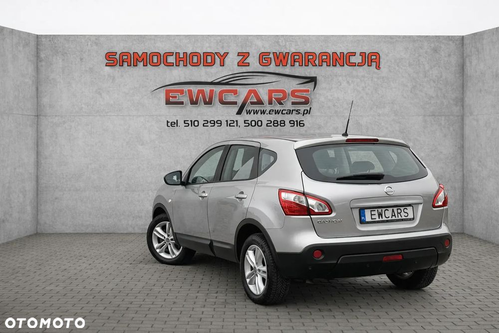 Nissan Qashqai 1.6 dCi DPF acenta - 4