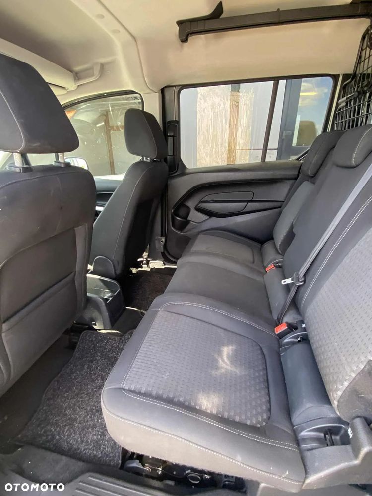 Ford Transit Connect - 10