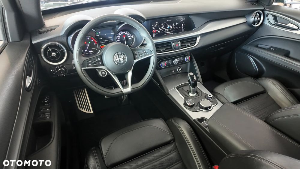 Alfa Romeo Stelvio 2.0 Turbo 16V AT8-Q4 Sprint - 20