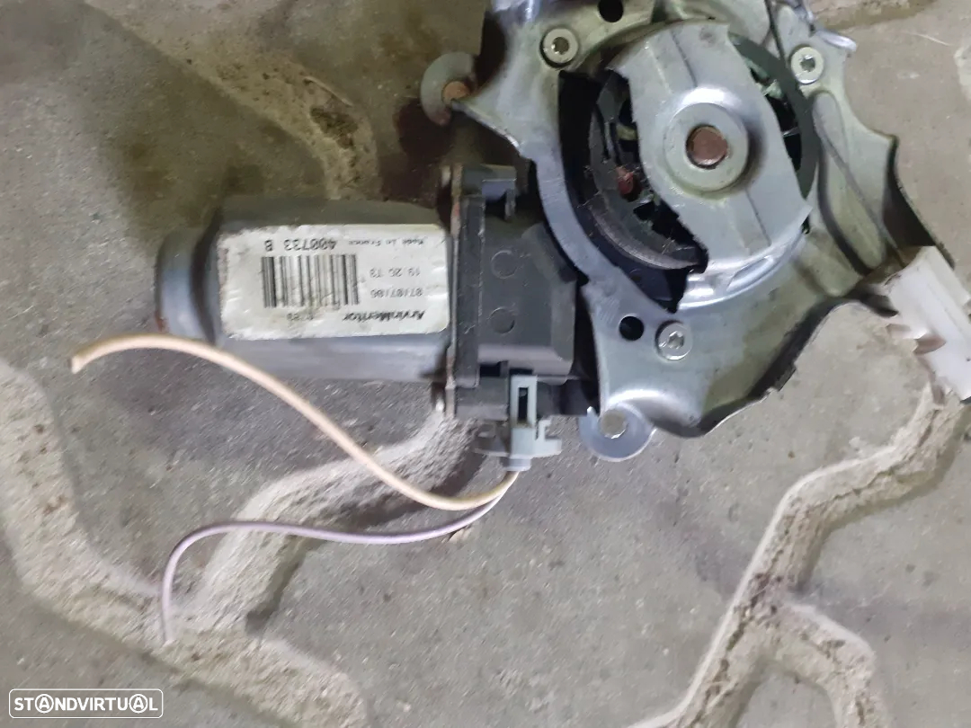 Elevador condutor renault clio 2   400733B - 3