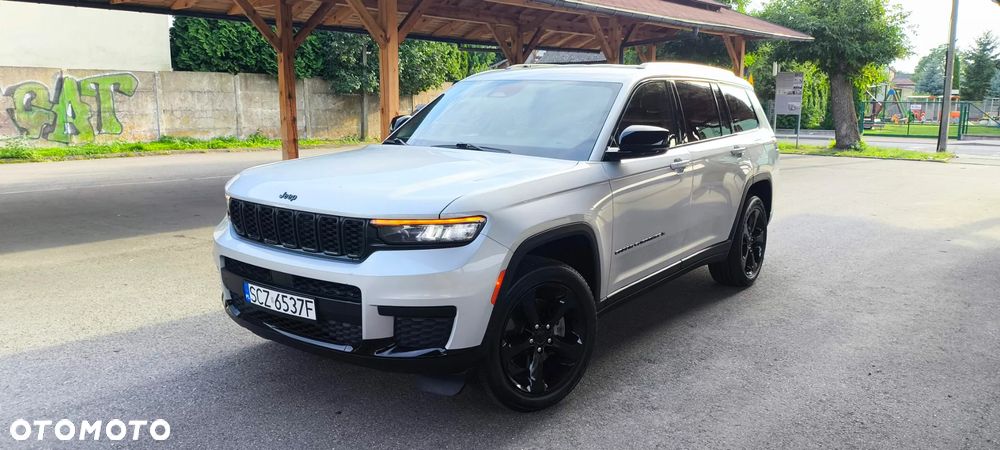 Jeep Grand Cherokee - 1