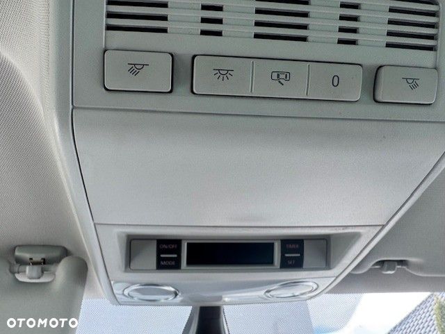 Volkswagen Caravelle 2.0 BiTDI L2 Highline DSG - 11
