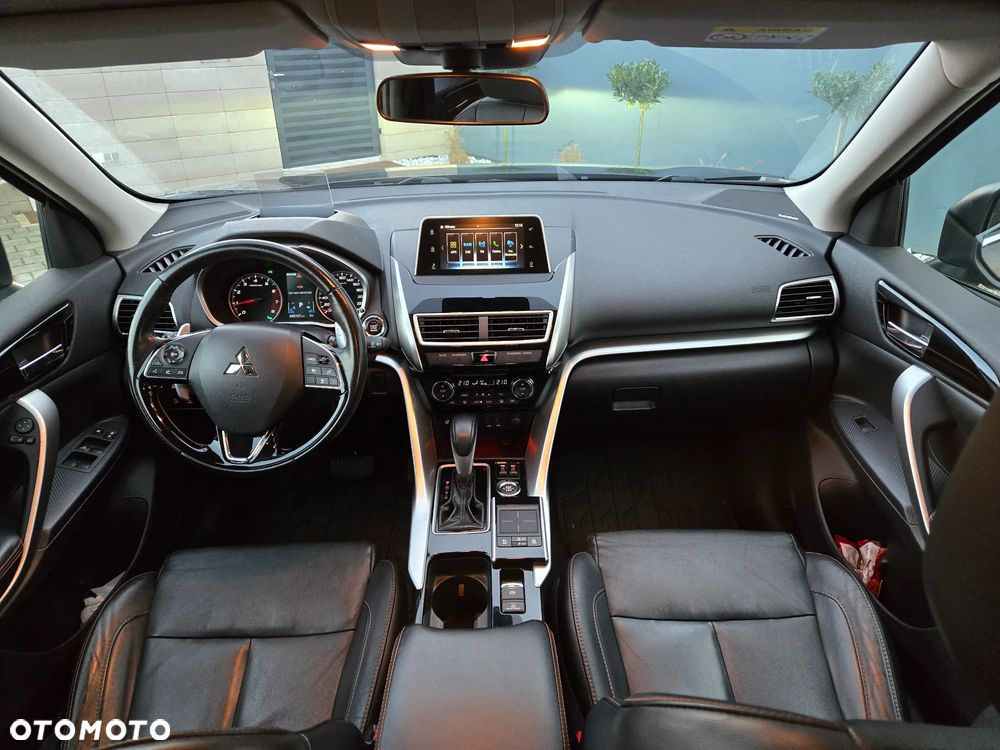 Mitsubishi Eclipse Cross 1.5 T GPF Intense Pro CVT 4WD - 37