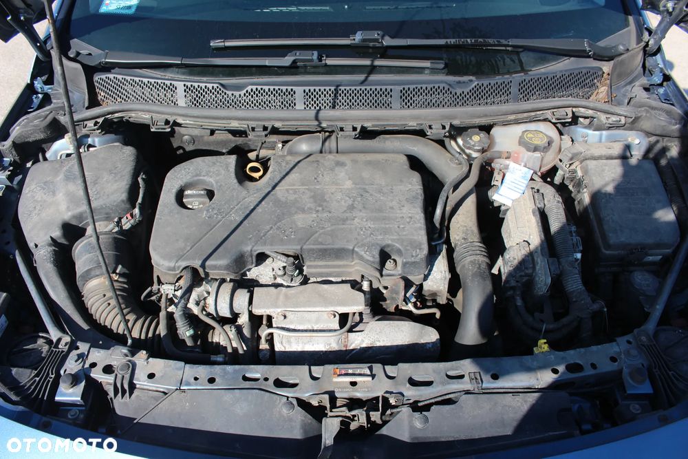 Opel Astra 1.4 T Dynamic - 10