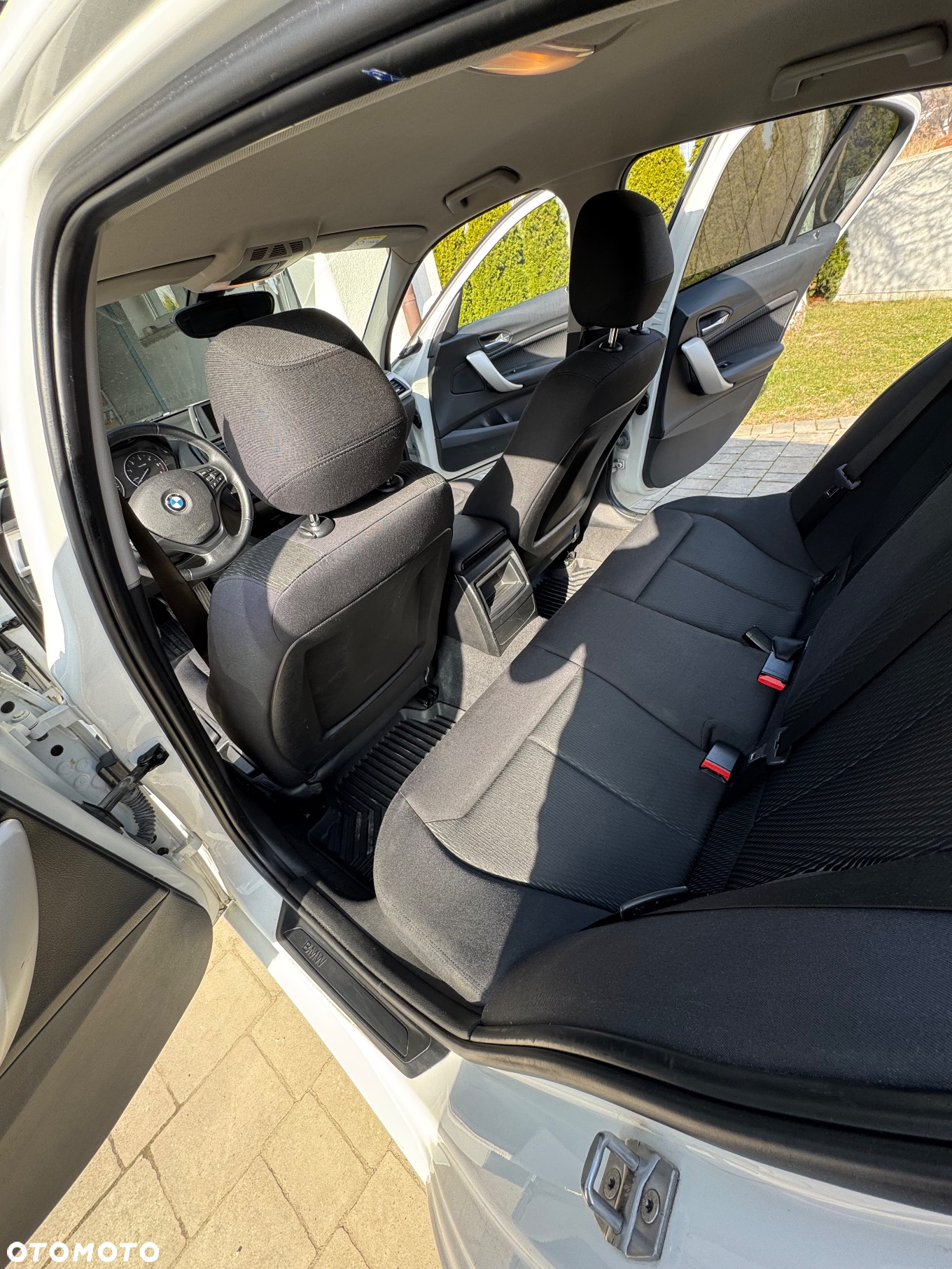 BMW Seria 1 114d - 29