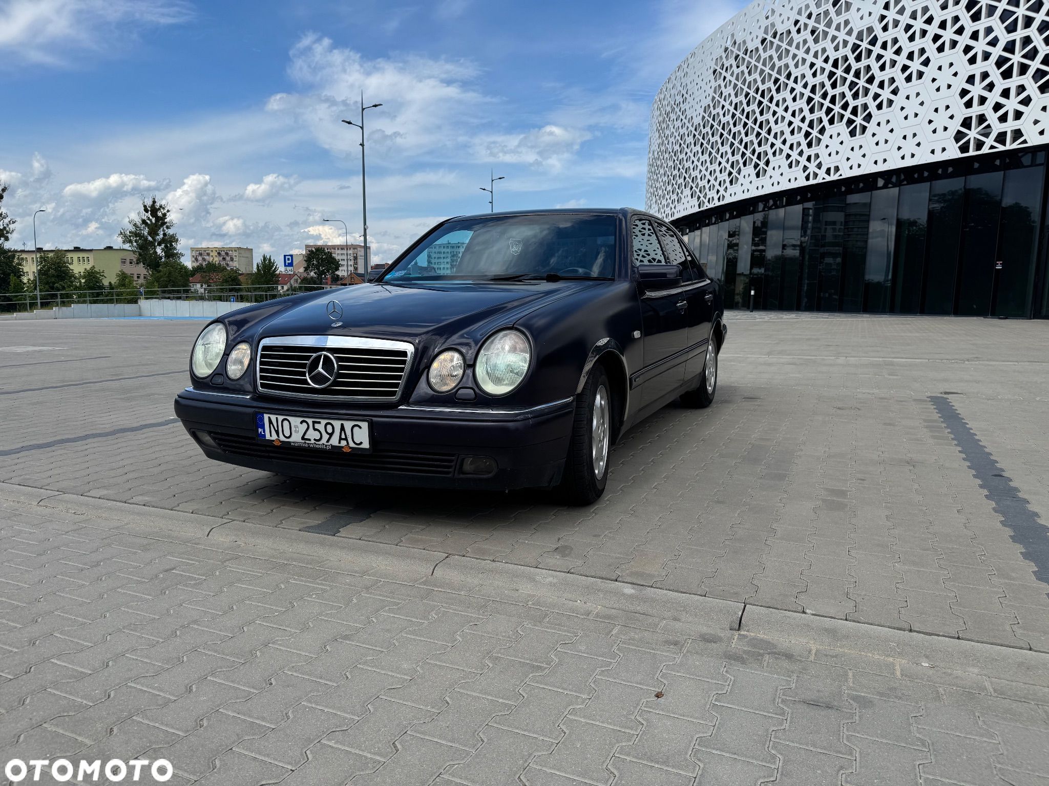 Mercedes-Benz Klasa E 200 Avantgarde - 1