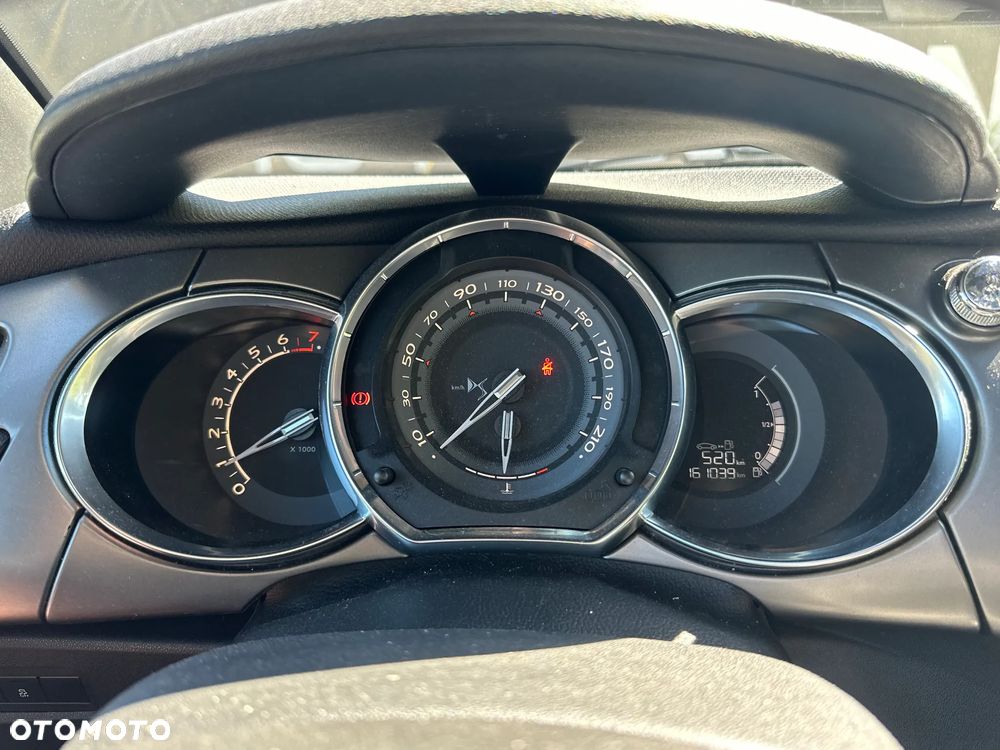 Citroën DS3 PureTech 82 SoChic - 17