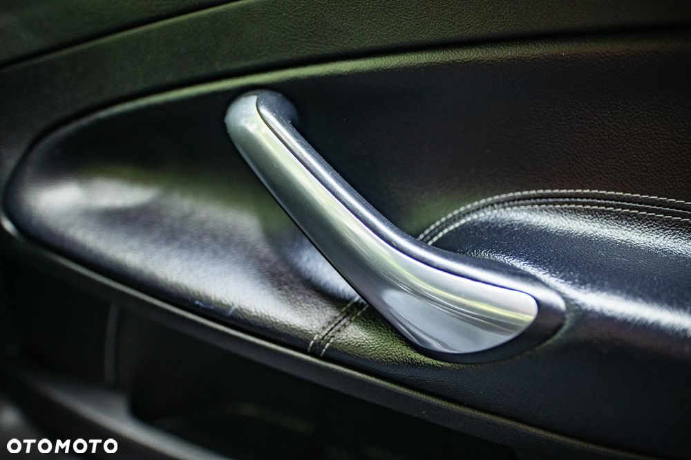 Ford Mondeo 2.5 Titanium X - 29