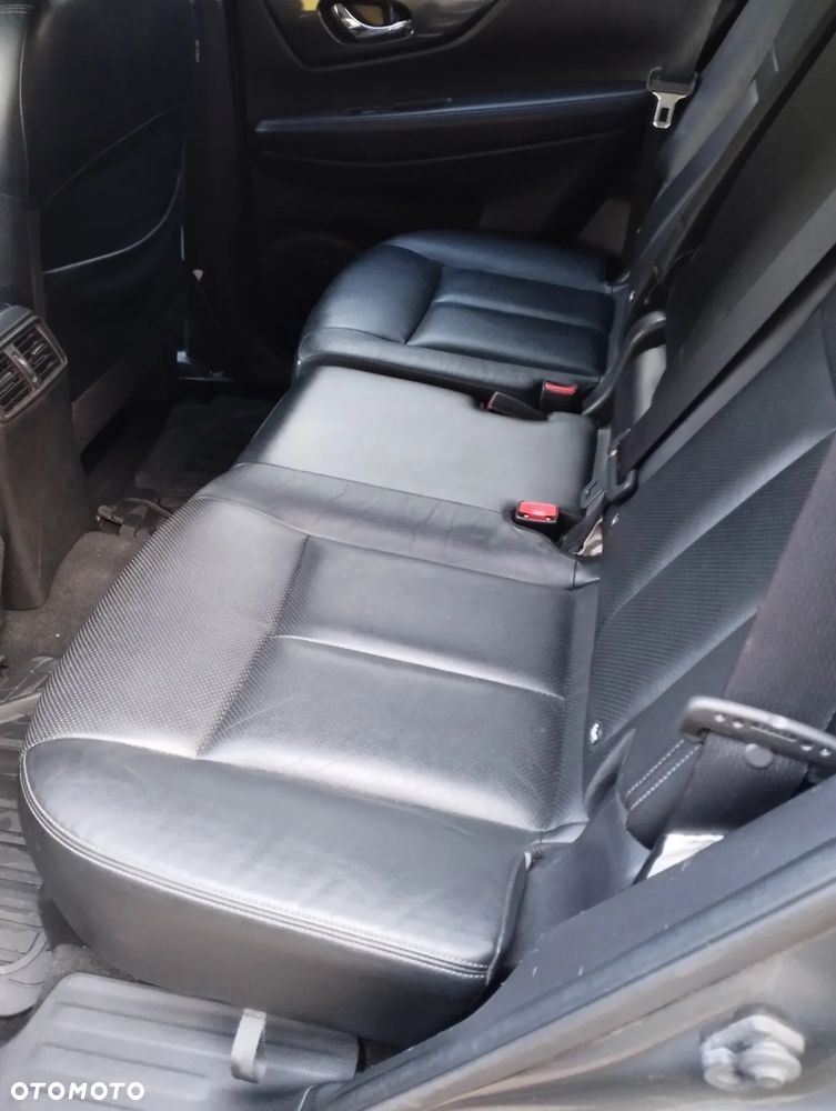 Nissan X-Trail 1.6 DCi Tekna 2WD 7os - 10