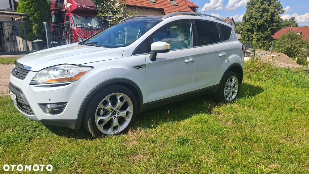 Ford Kuga 2.0 TDCi Titanium - 3