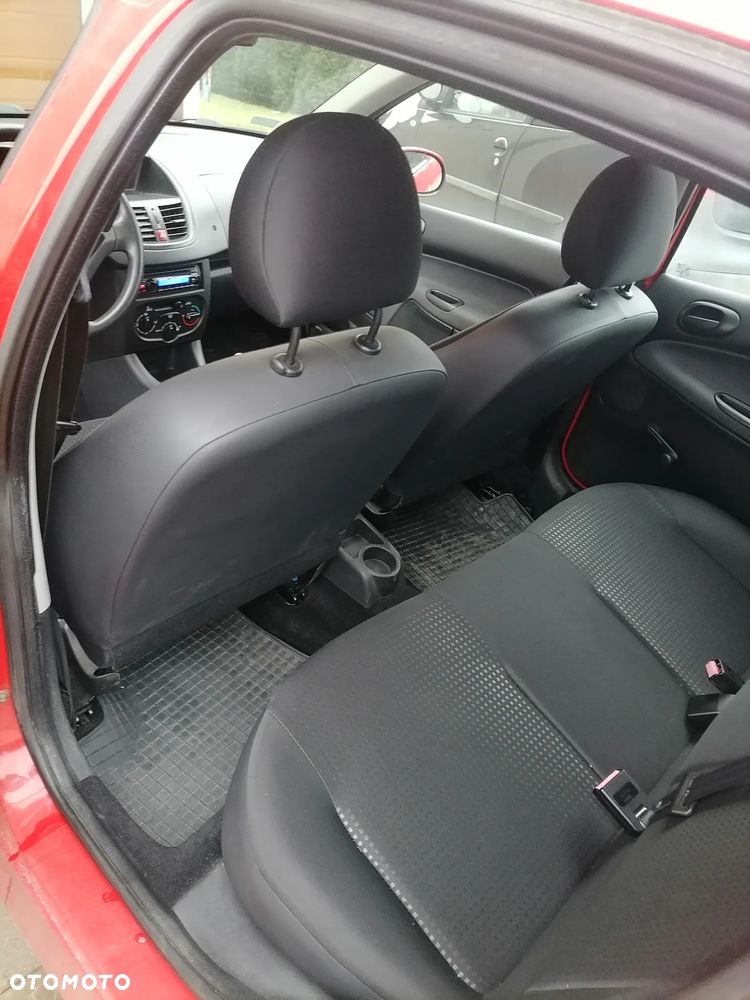 Peugeot 206 plus 1.1 Presence - 3